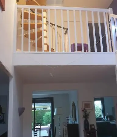 Maison Familiale Avec Parking