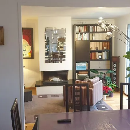 Maison Familiale Avec Parking Apartment