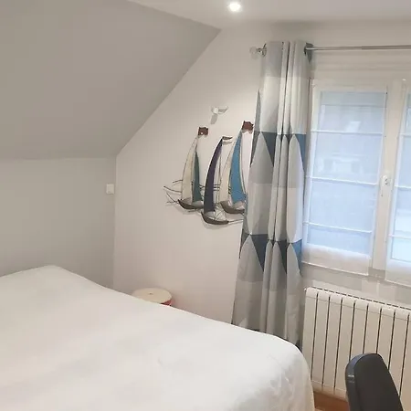 Maison Familiale Avec Parking *